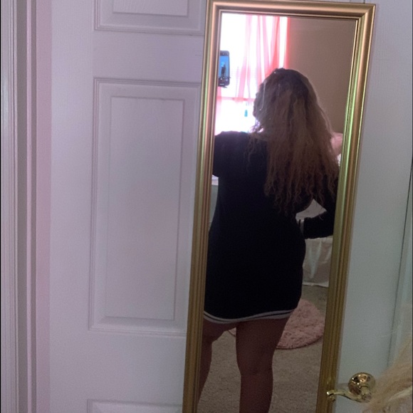 Sweater dress - Picture 2 of 6